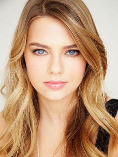 Indiana Evans Indiana Evans